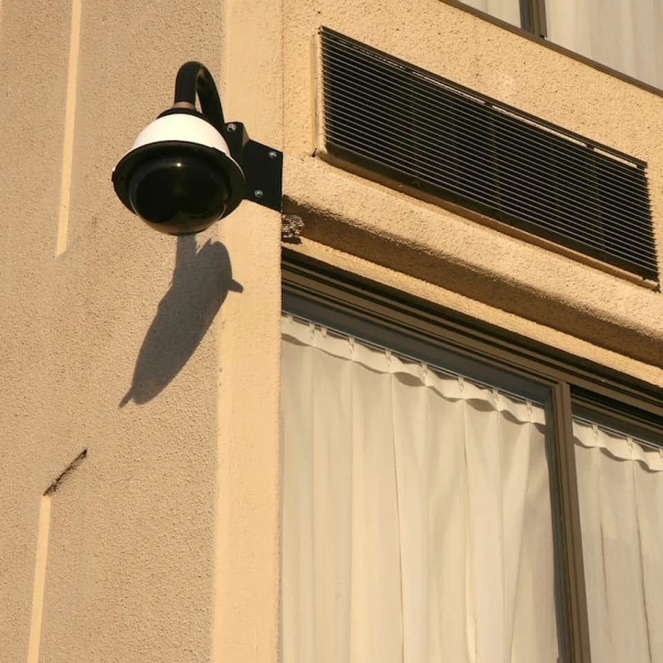 HomeEye 2K Security Camera